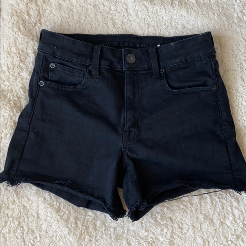 american eagle black shorts